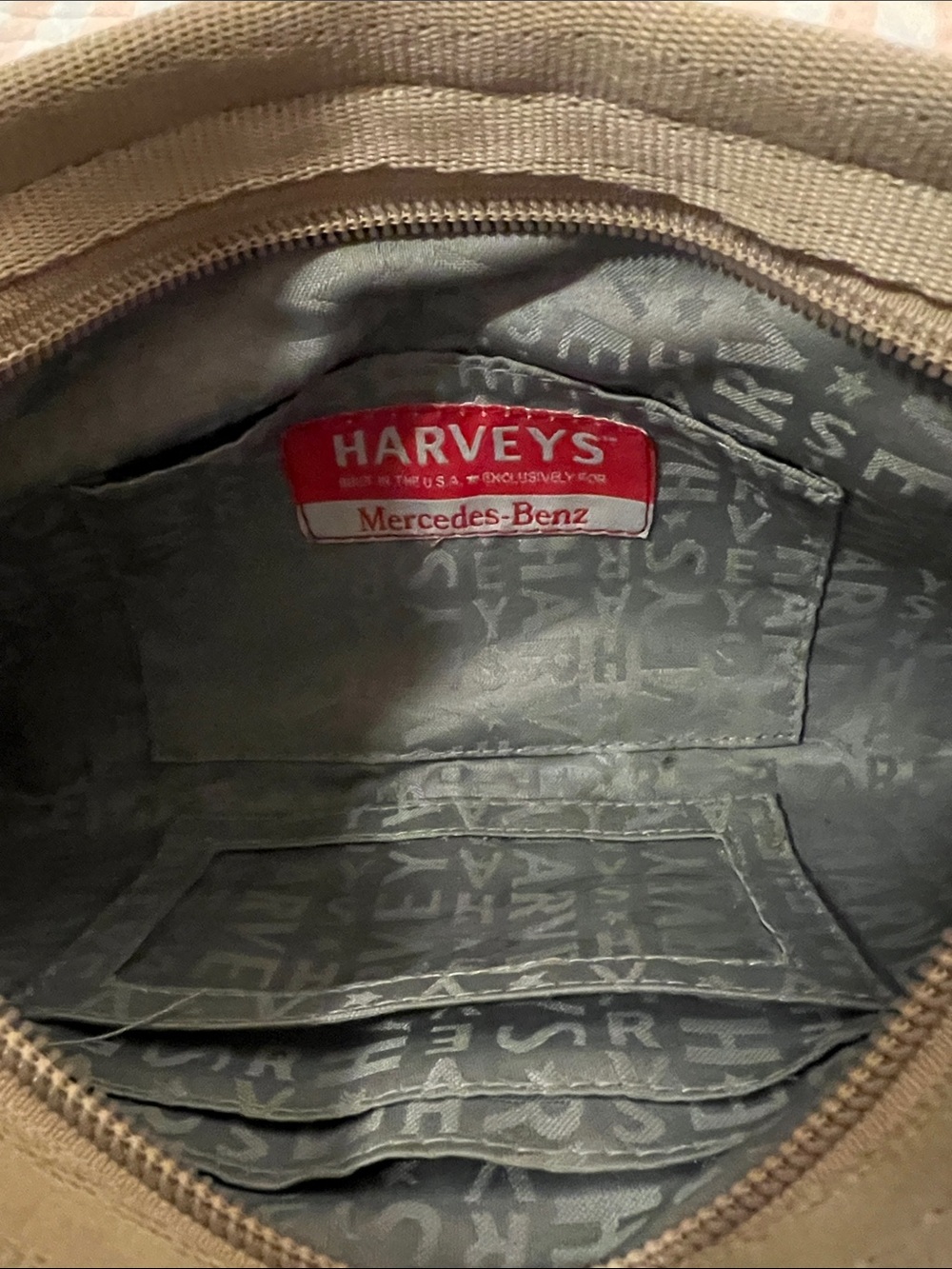 RARE Harveys x Mercedes-Benz Woven Seatbelt wristlet or crossbody 2 way Bag - Picture 10 of 11